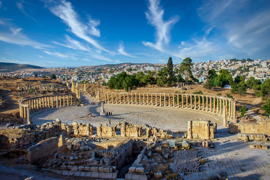 Perfumes in Ancient Greece: A Sacred Essence — Fragrenza fragrance guide